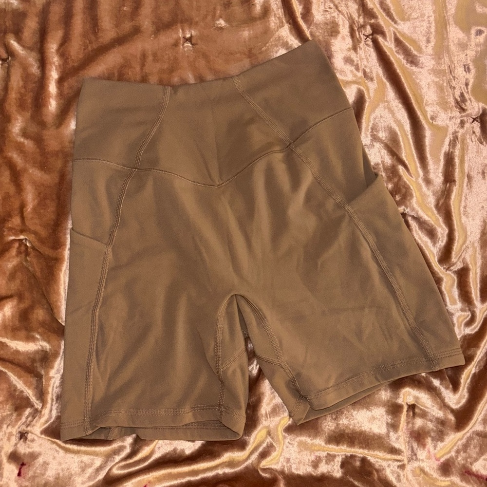 BuffBunny Women's Brown Bike Shorts